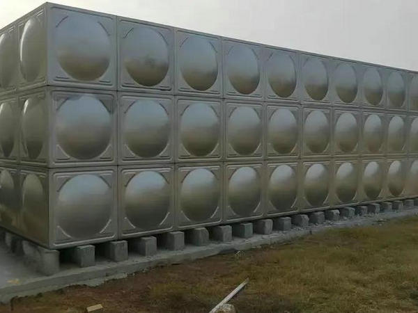 洛陽保溫不銹鋼水箱的保溫層是什么材質？